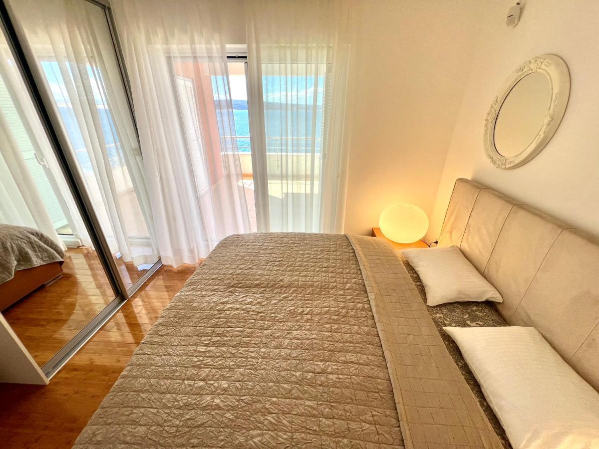 Apartment Golden View Dramalj Ngoại thất bức ảnh