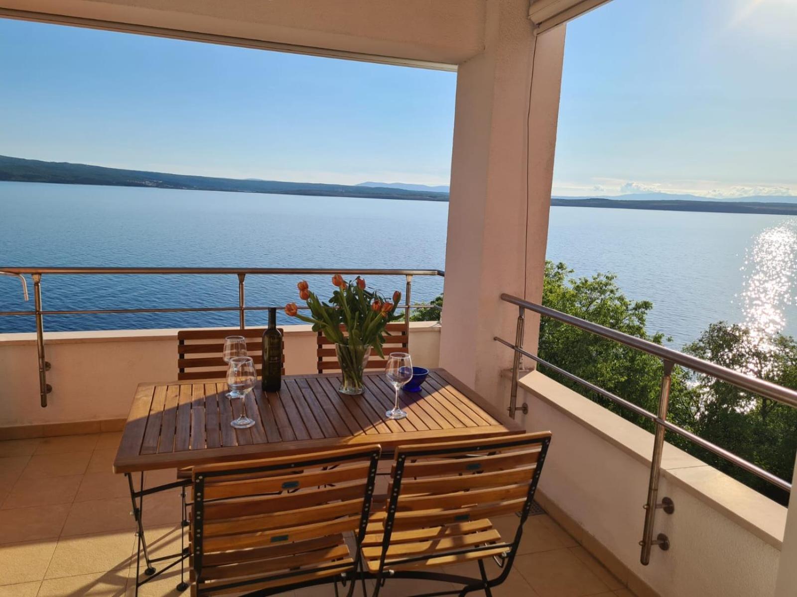 Apartment Golden View Dramalj Ngoại thất bức ảnh